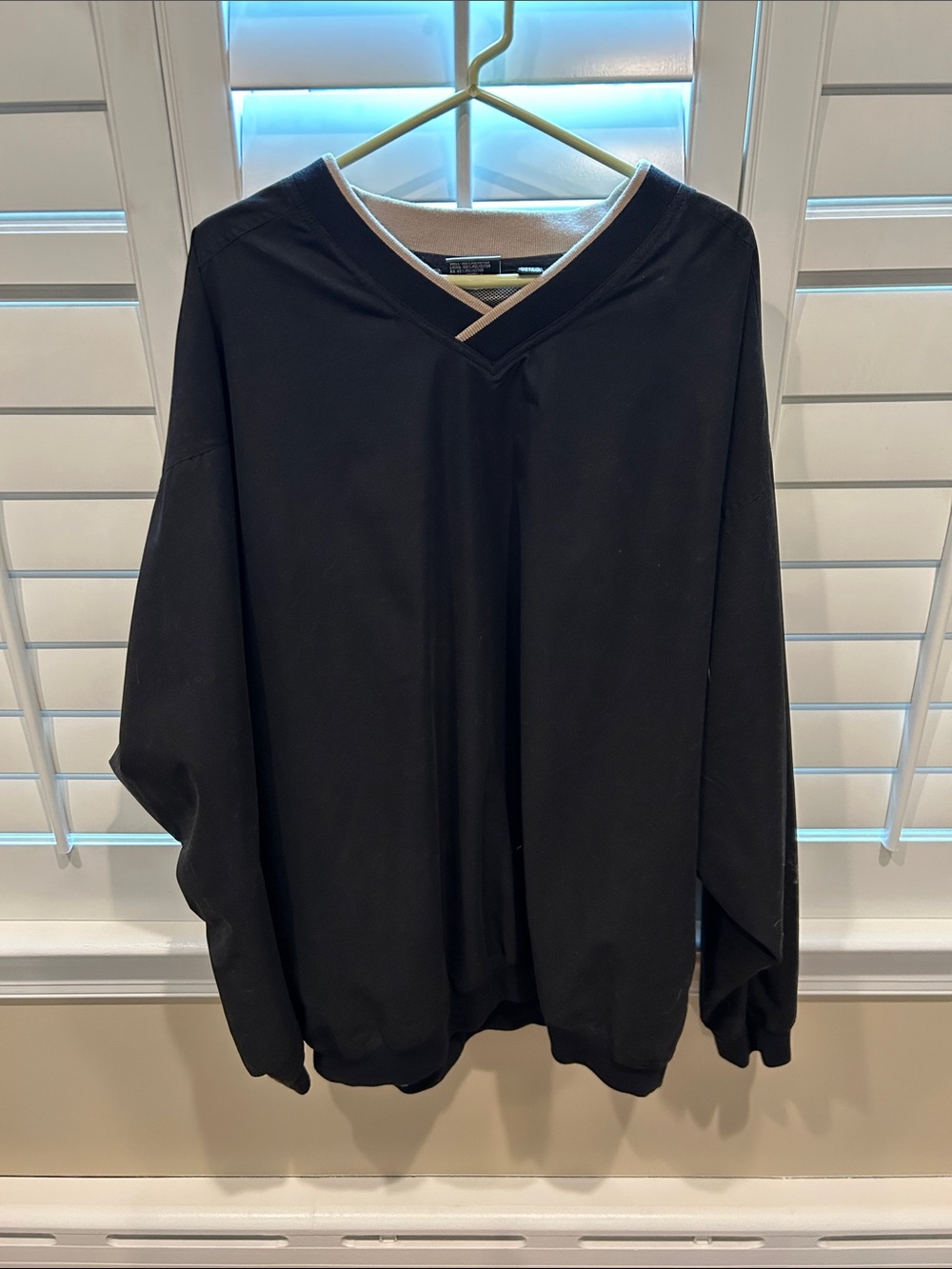 Men's Black Windbreaker V-Neck Pullover Jacket